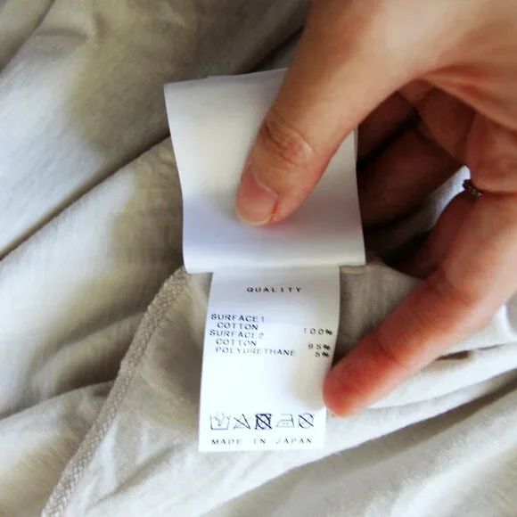 BNWT SS20 JULIUS "AFANGAR" GRAPHIC IVORY TSHIRT 1 & 2 - Picture 12 of 16